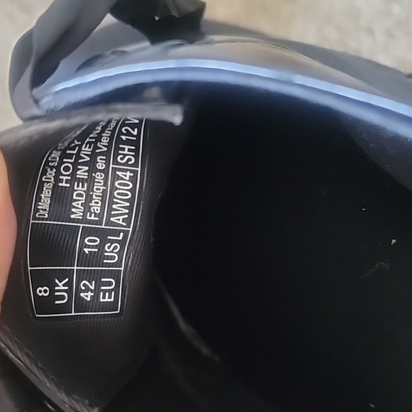 Dr. Martens  Holly Leather Platform Shoes Women's size 10 ,Men Size 9 - Picture 10 of 10